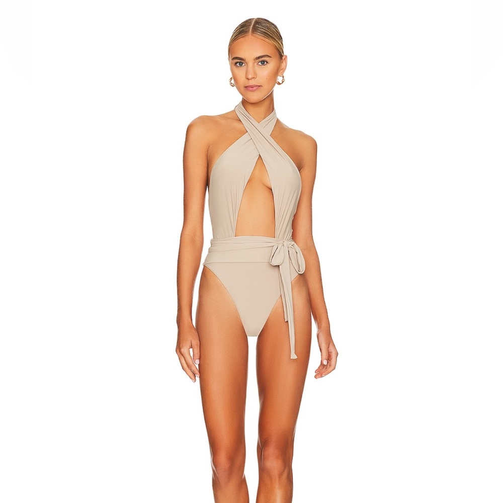 PQ Alex One Piece